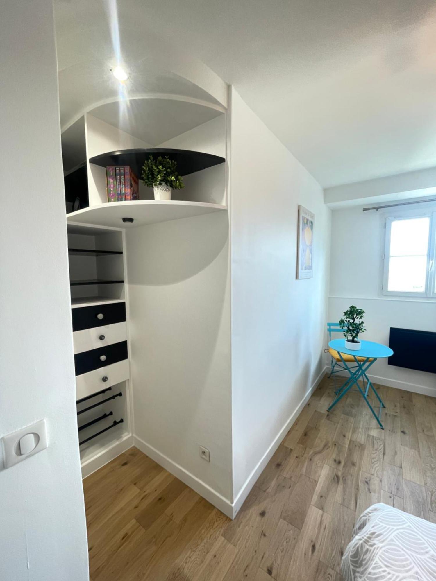 Superbe Appartement Haussmannien Suspendu Paris Exterior foto