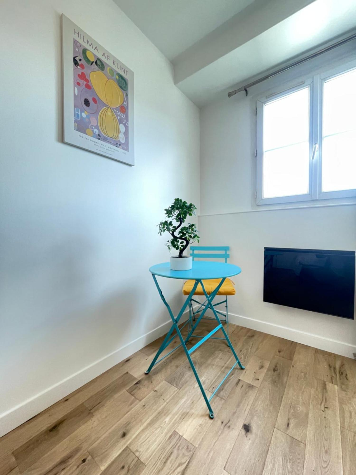 Superbe Appartement Haussmannien Suspendu Paris Exterior foto